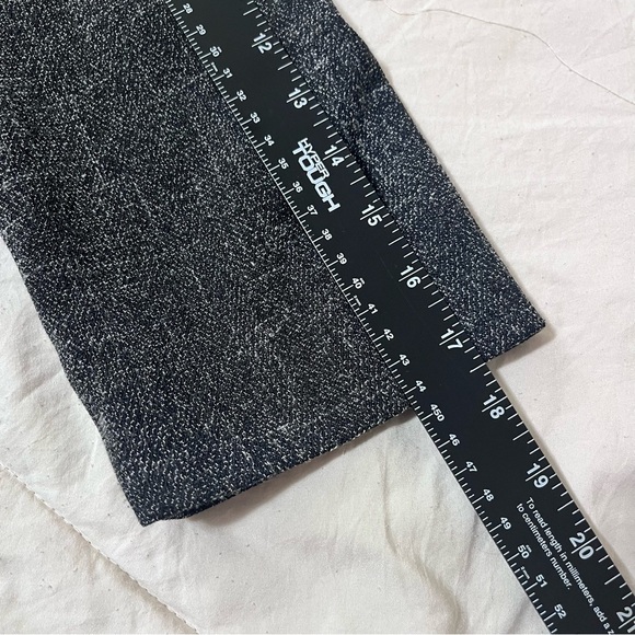 The Limited Collection Women’s Career Business Casual Tweed Blazer Size Medium - Picture 5 of 9